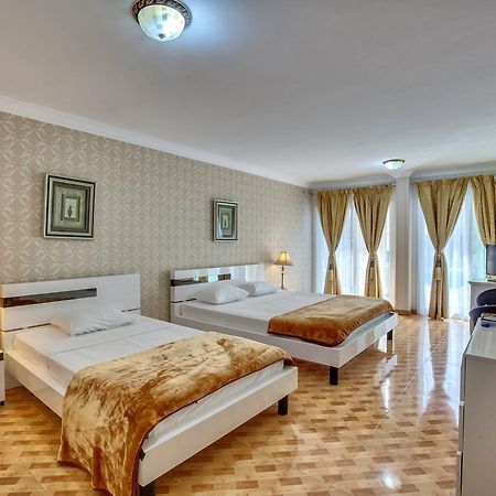 Al Khalidiah Resort Sharjah Exterior photo